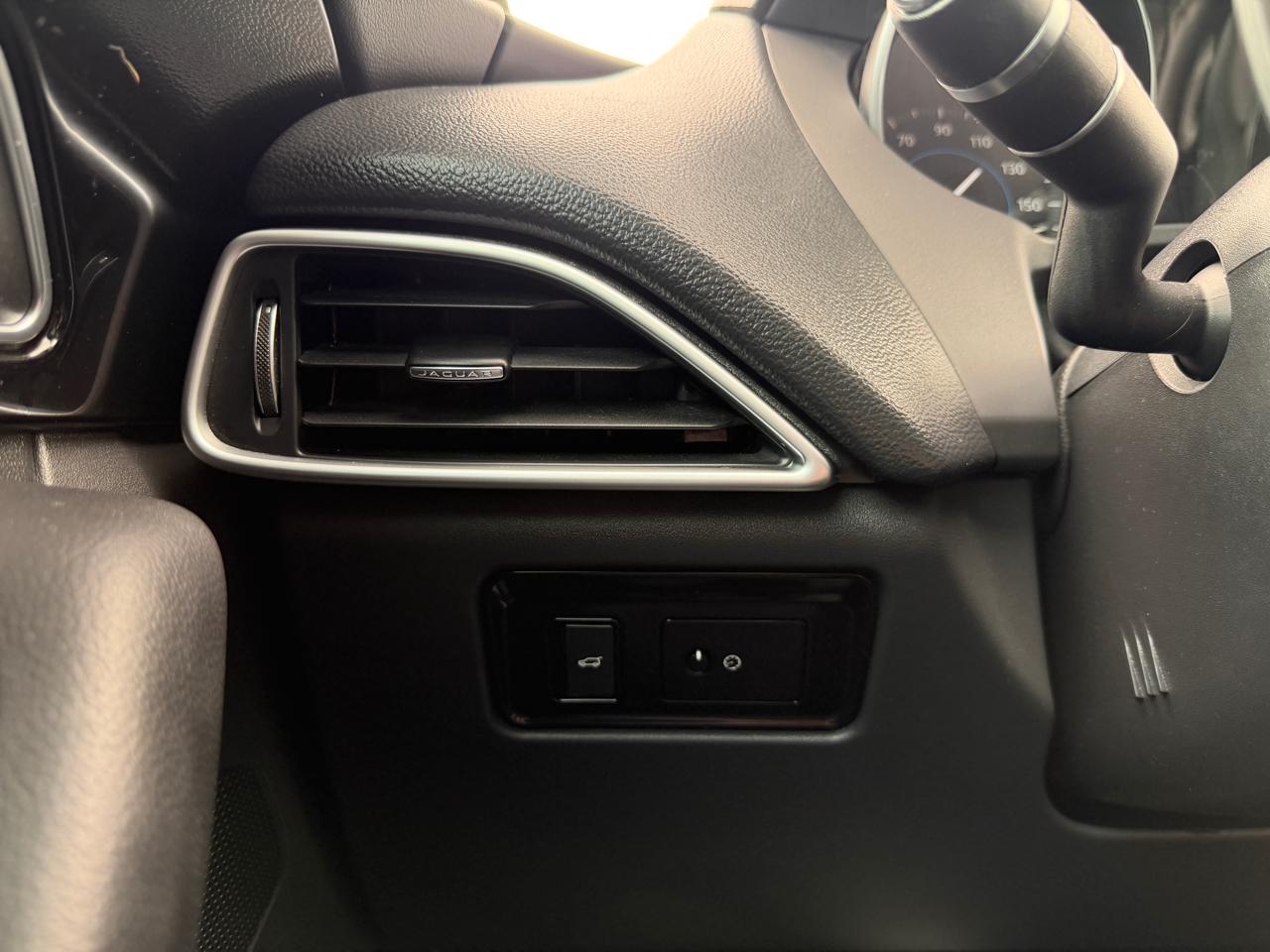 Jaguar F-Pace 35t Premium AWD 2017