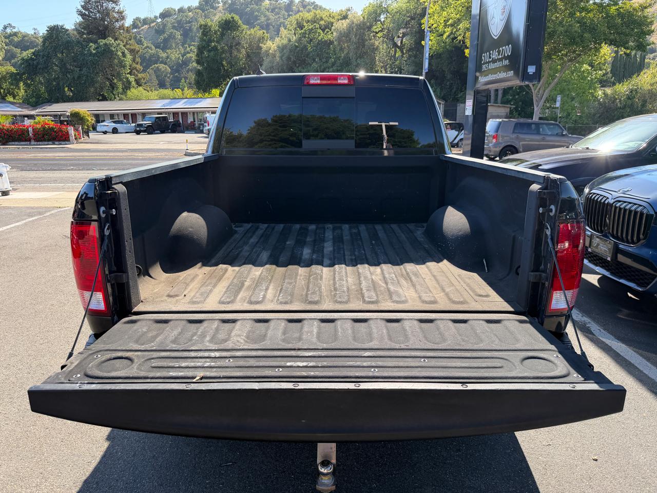RAM 1500 Big Horn 4x4 Crew Cab 5'7" Box 2018