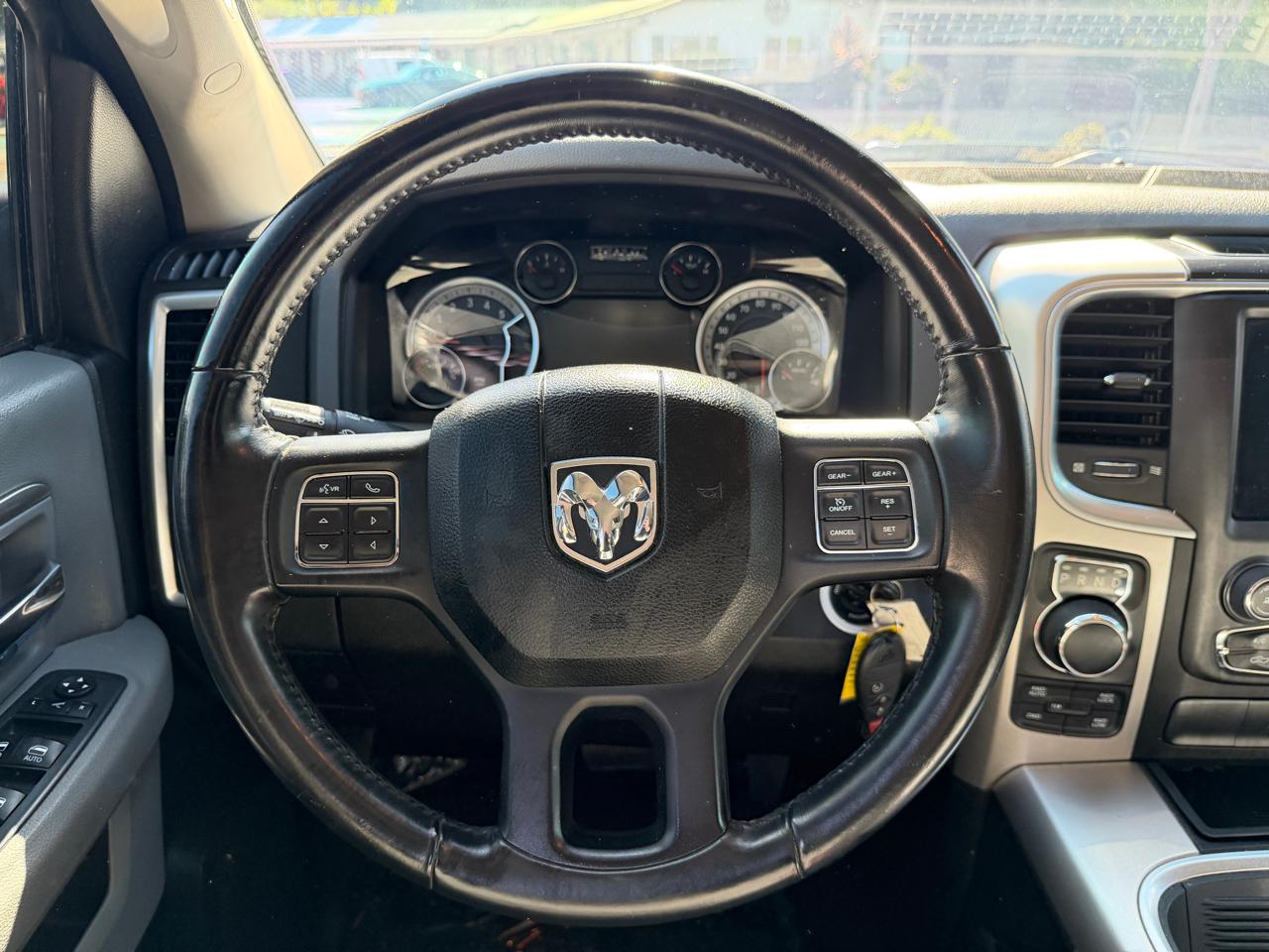 RAM 1500 Big Horn 4x4 Crew Cab 5'7" Box 2018