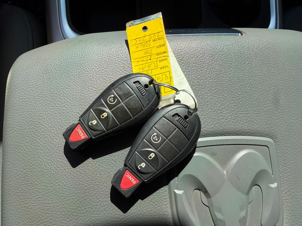 RAM 1500 Big Horn 4x4 Crew Cab 5'7" Box 2018