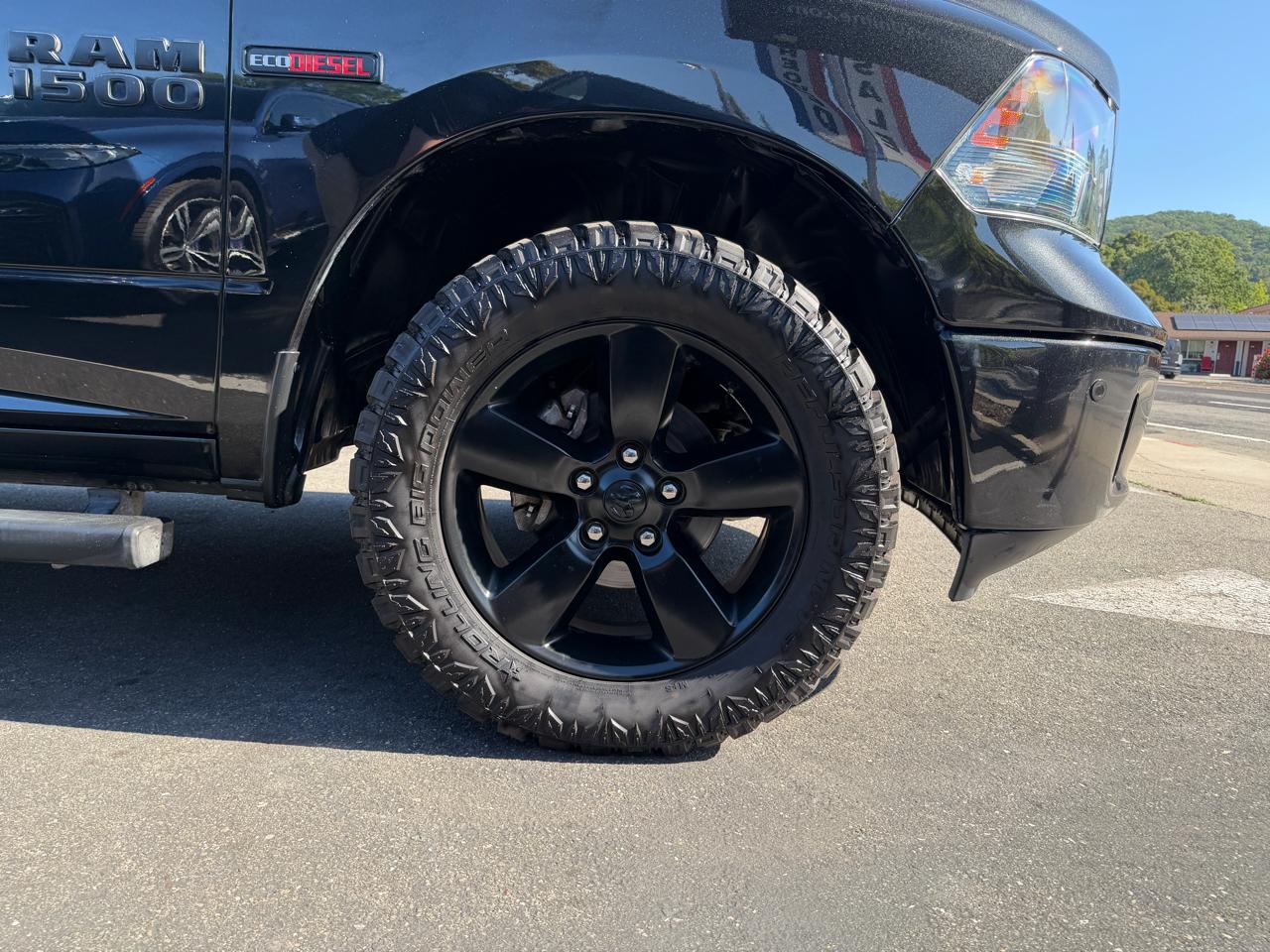 RAM 1500 Big Horn 4x4 Crew Cab 5'7" Box 2018