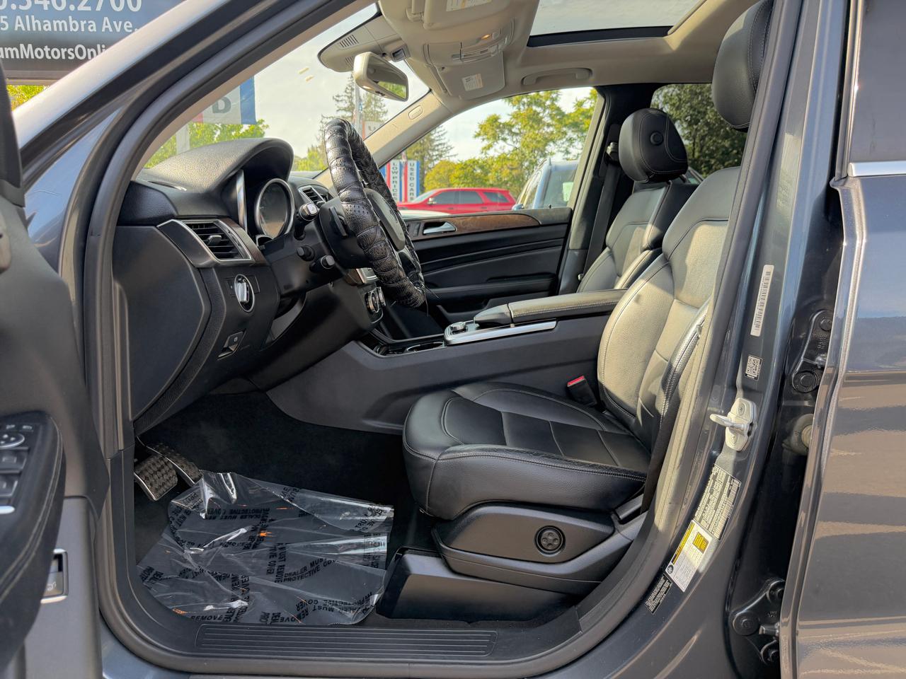 Mercedes-Benz M-Class  2015