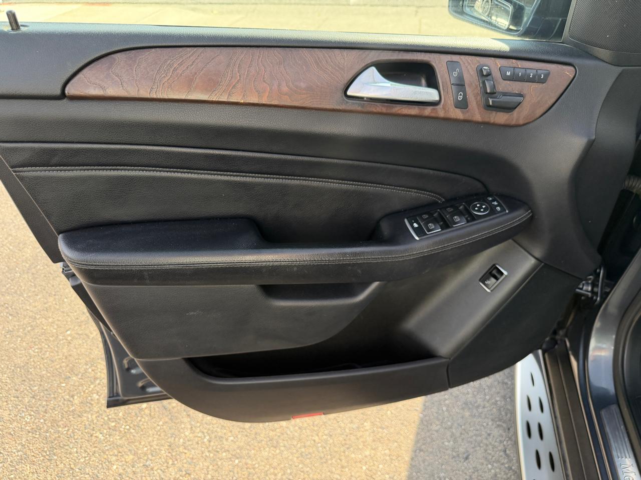 Mercedes-Benz M-Class  2015
