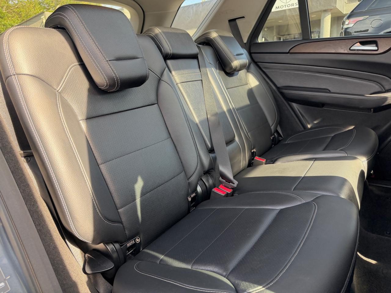 Mercedes-Benz M-Class  2015