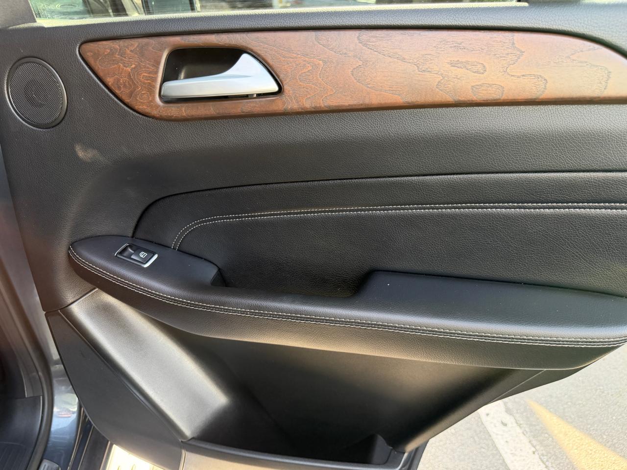 Mercedes-Benz M-Class  2015