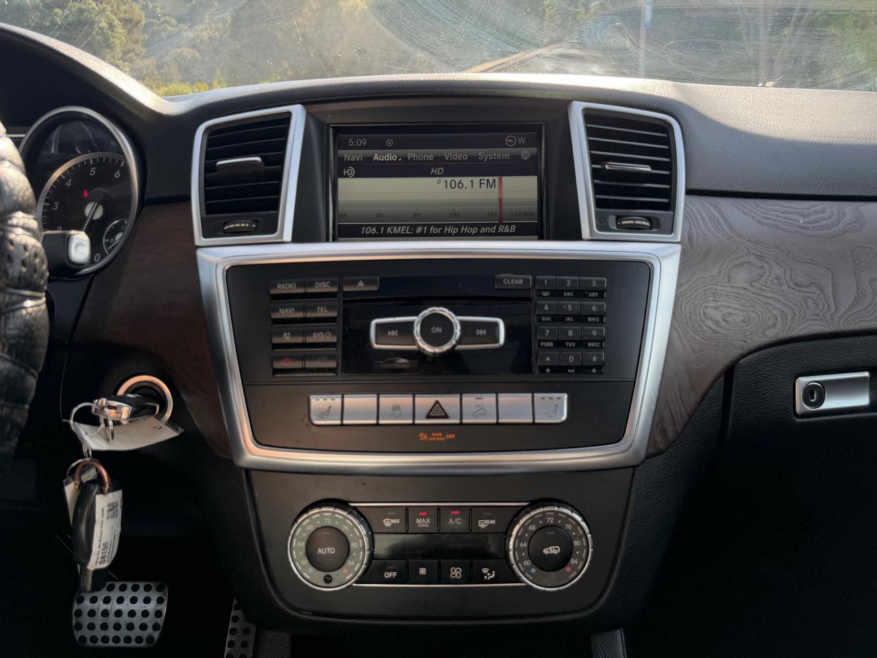 Mercedes-Benz M-Class  2015