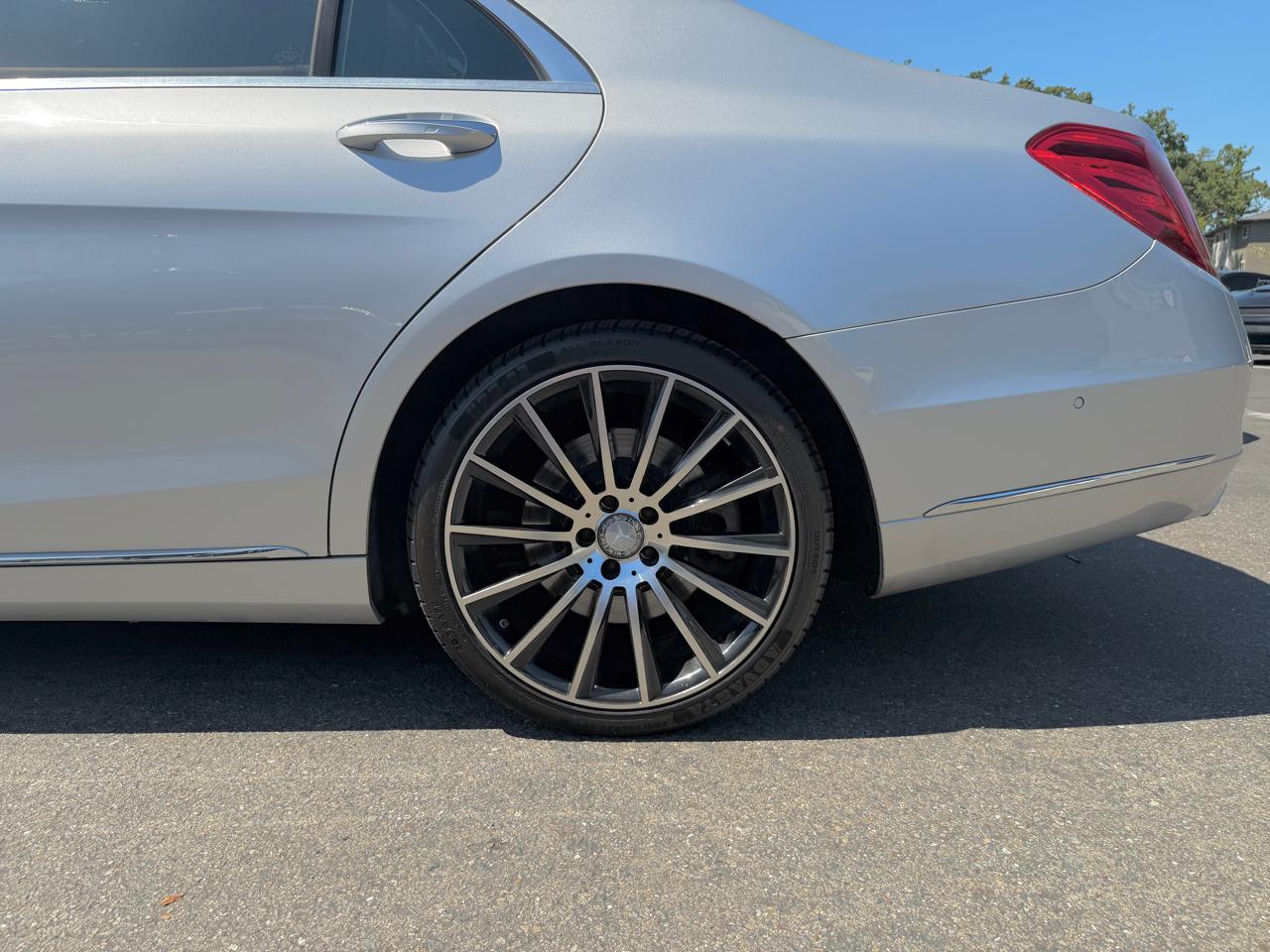 Mercedes-Benz S-Class  2014