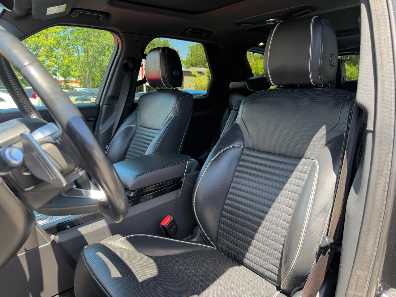 Land Rover Discovery  2020
