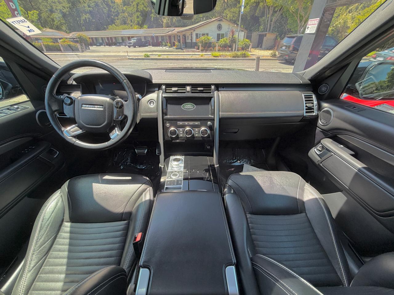 Land Rover Discovery  2020