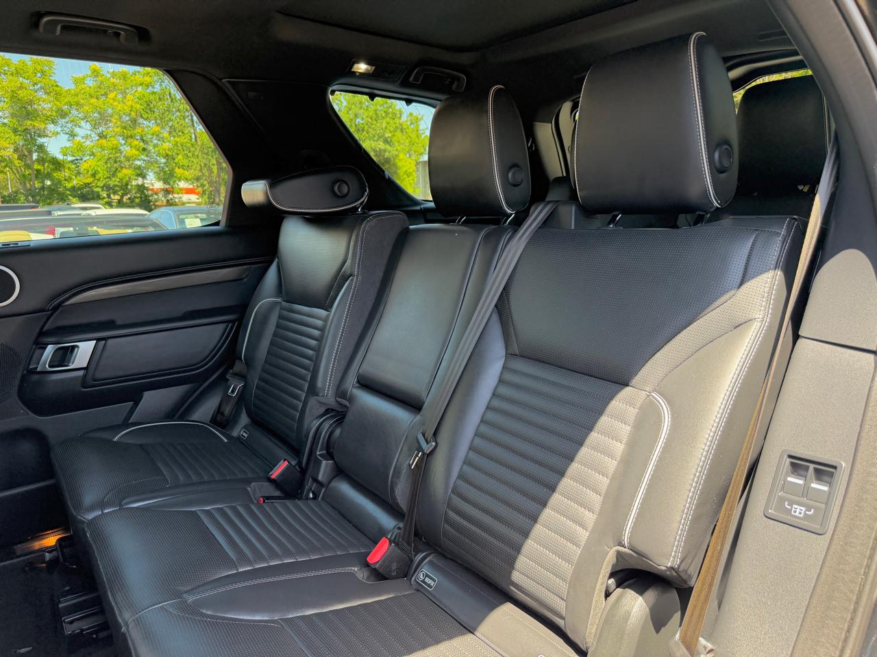 Land Rover Discovery  2020