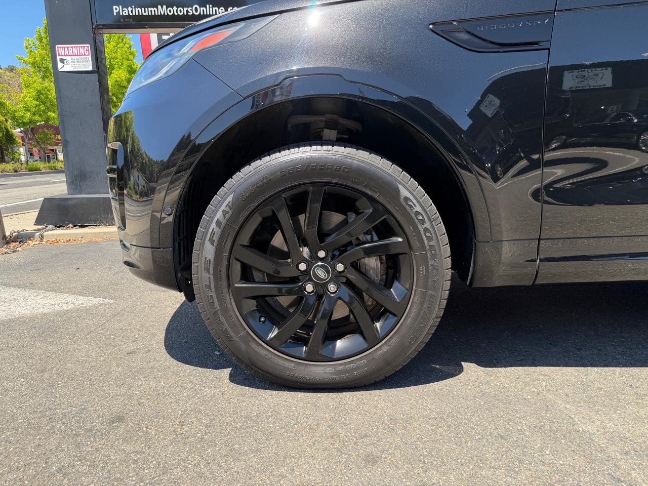 Land Rover Discovery  2020