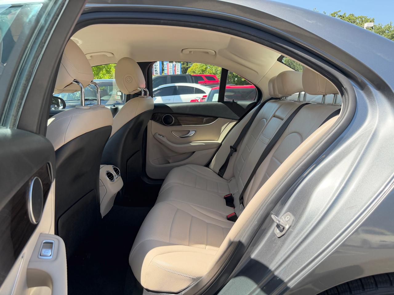 Mercedes-Benz C-Class  2017