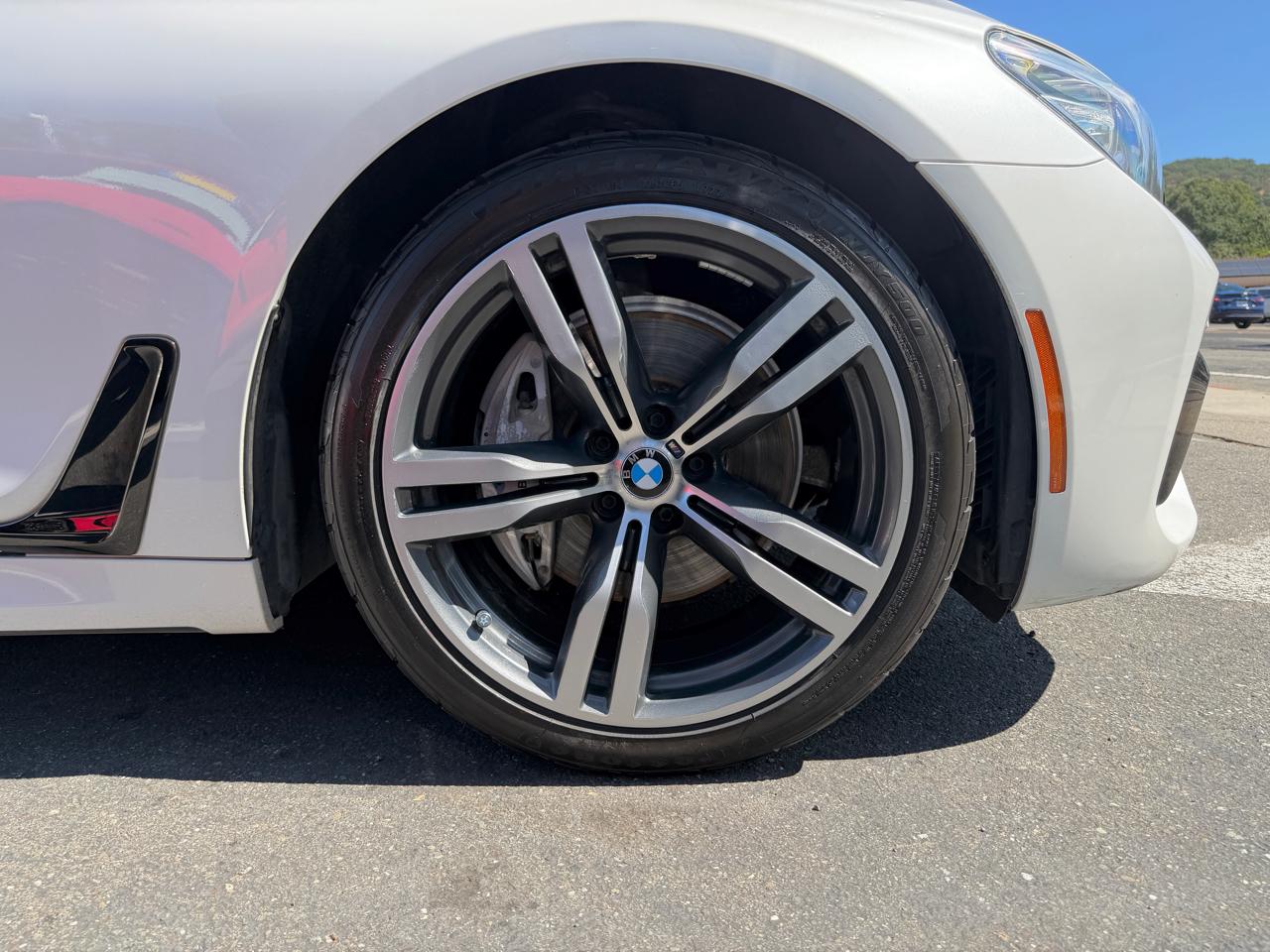 BMW 7 Series  2018