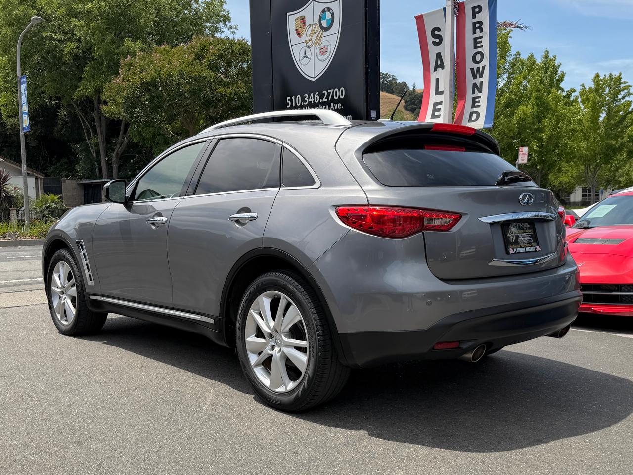 Infiniti FX35  2012