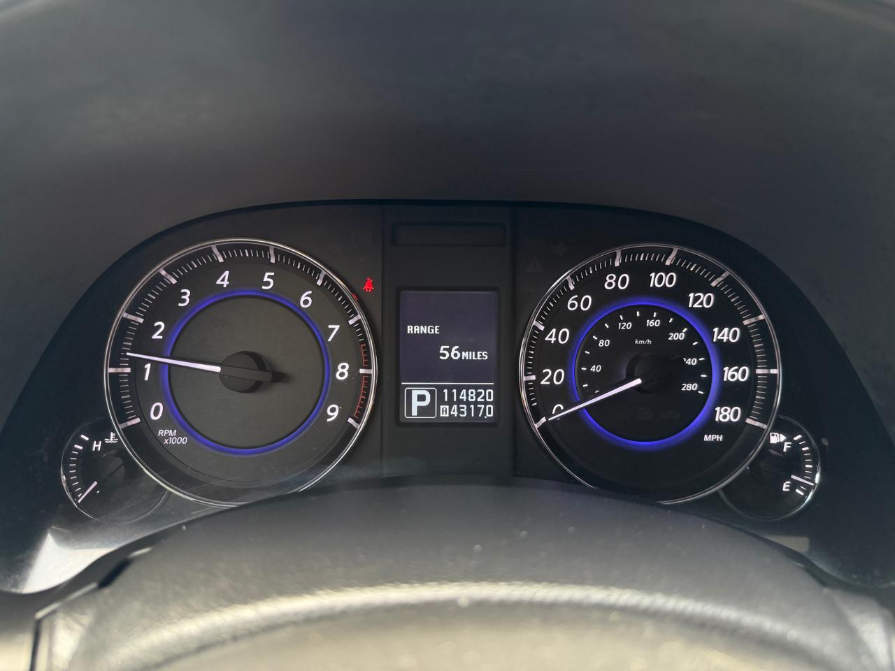 Infiniti FX35  2012