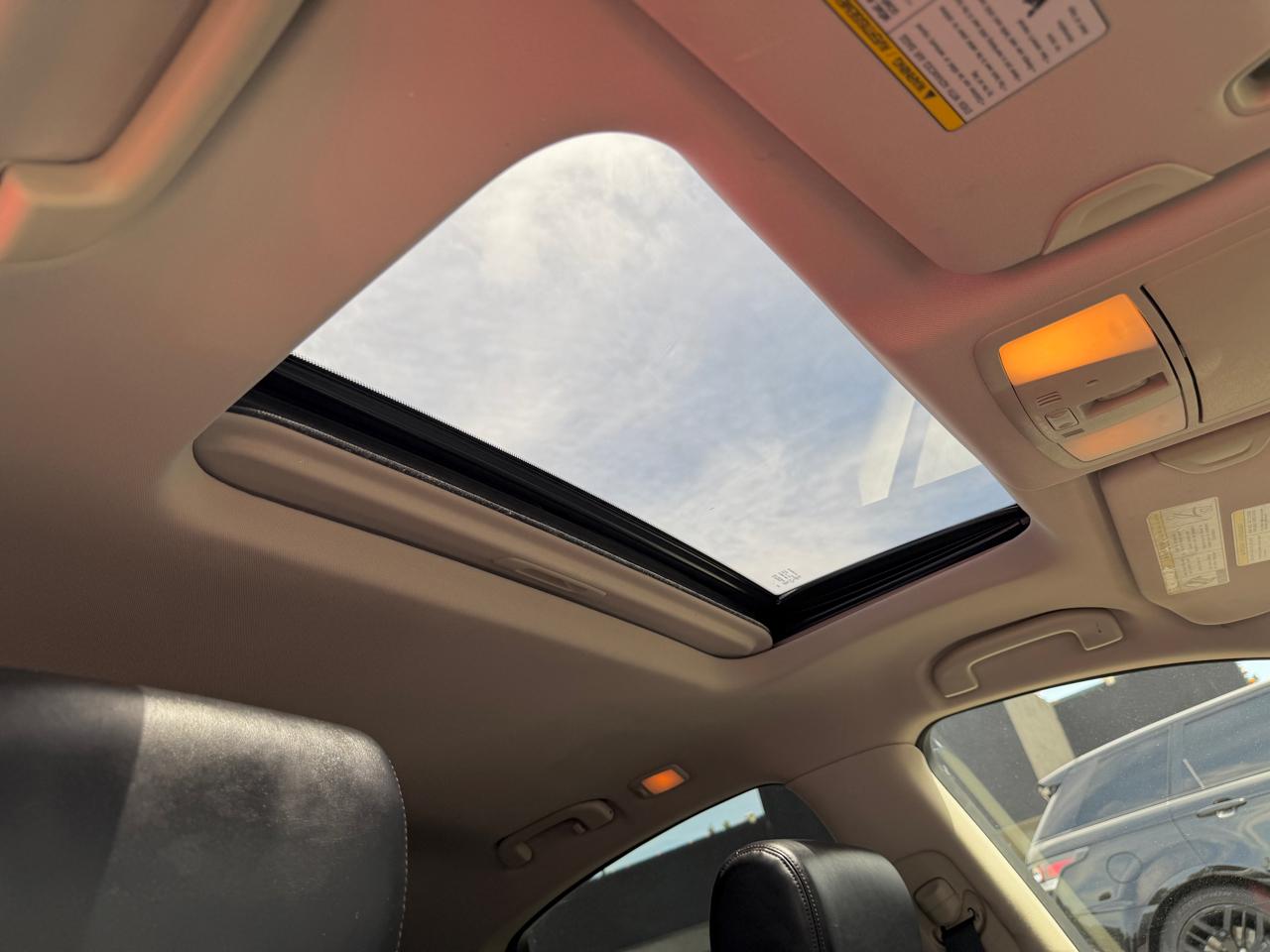 Infiniti FX35  2012