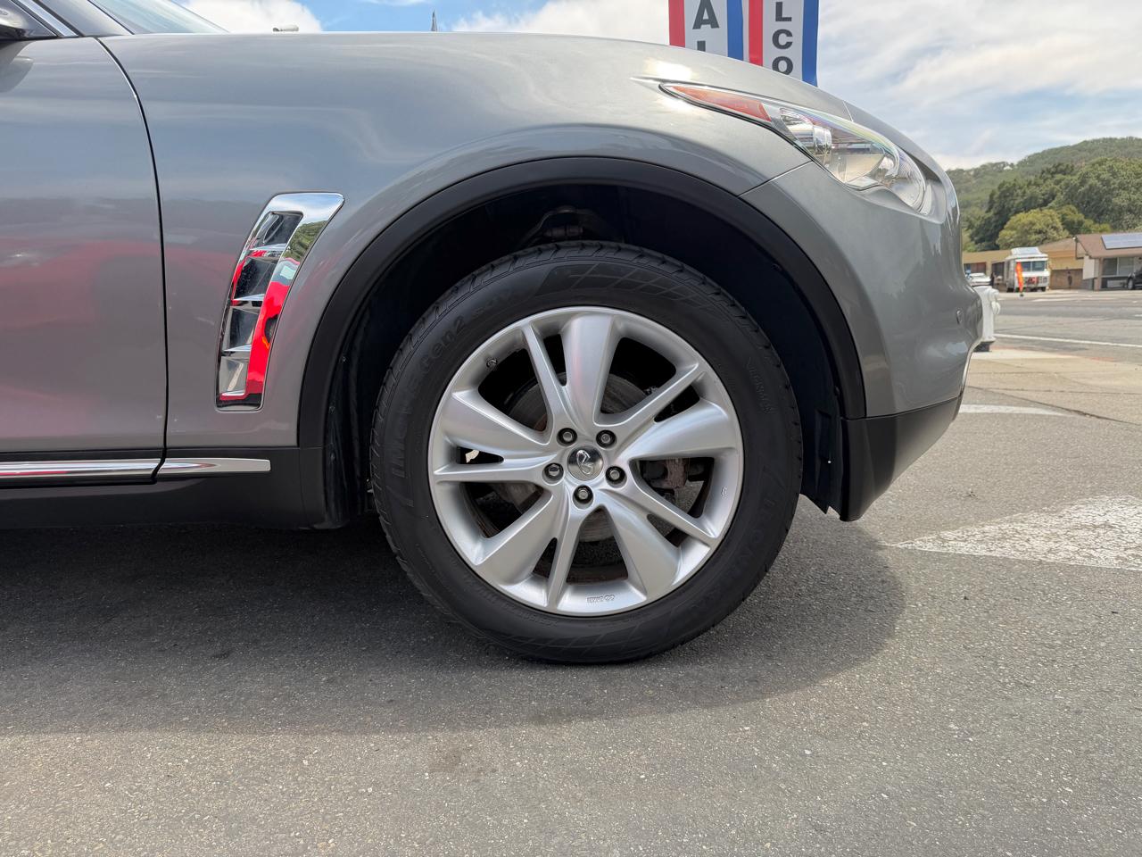 Infiniti FX35  2012