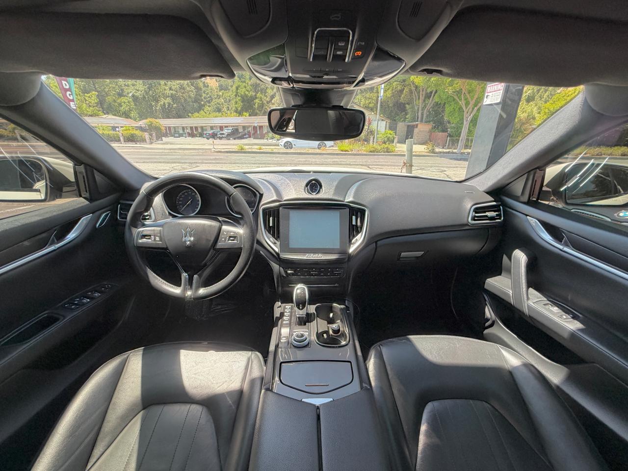 Maserati Ghibli  2017