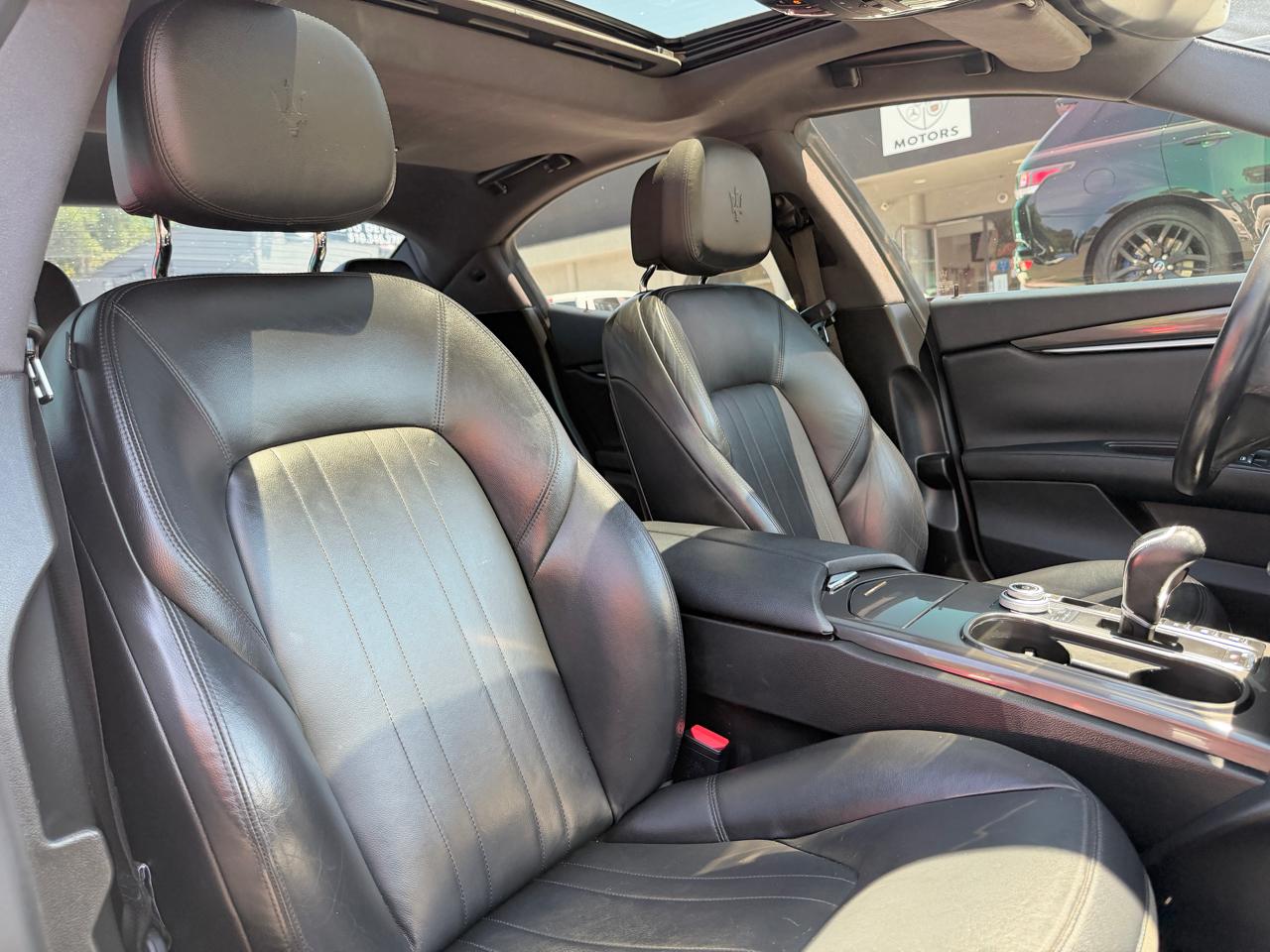 Maserati Ghibli  2017