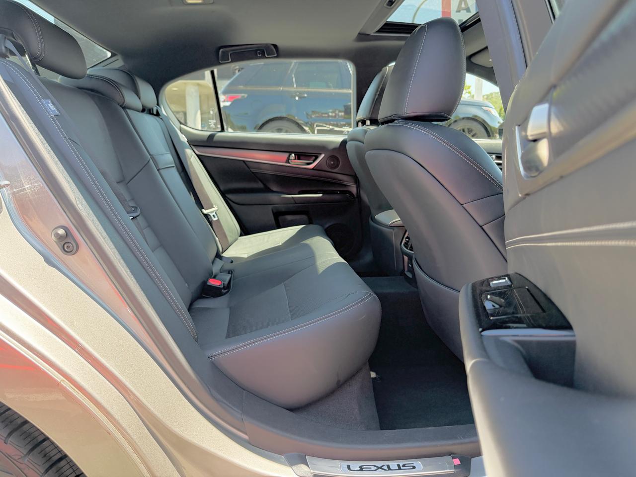 Lexus GS  2019