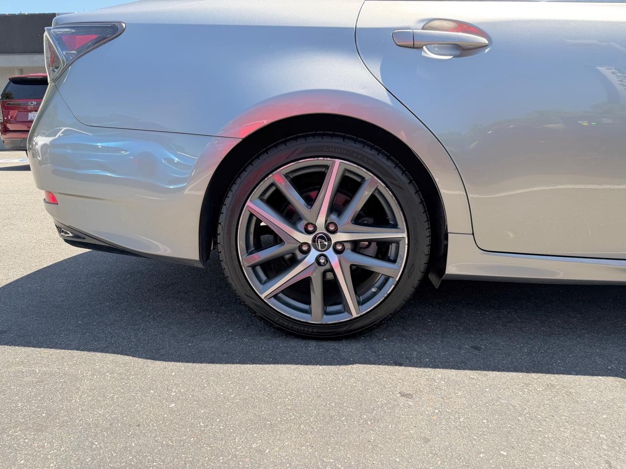 Lexus GS  2019