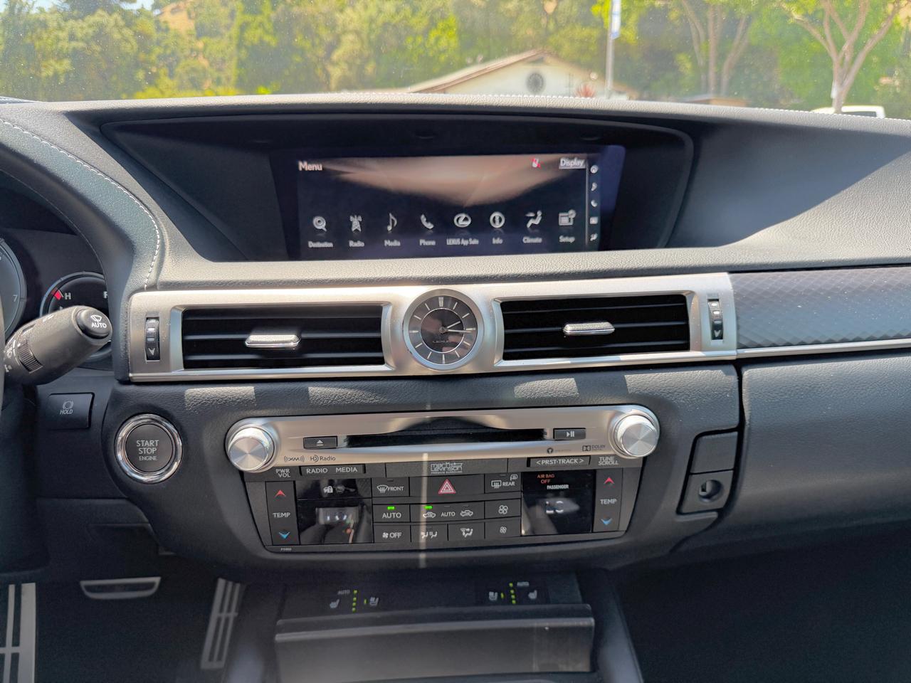Lexus GS  2019
