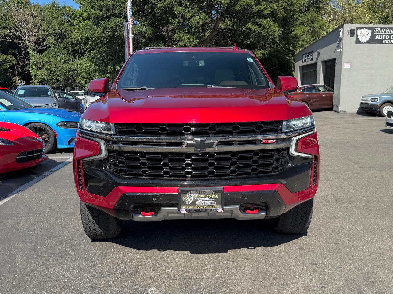 Chevrolet Suburban  2021