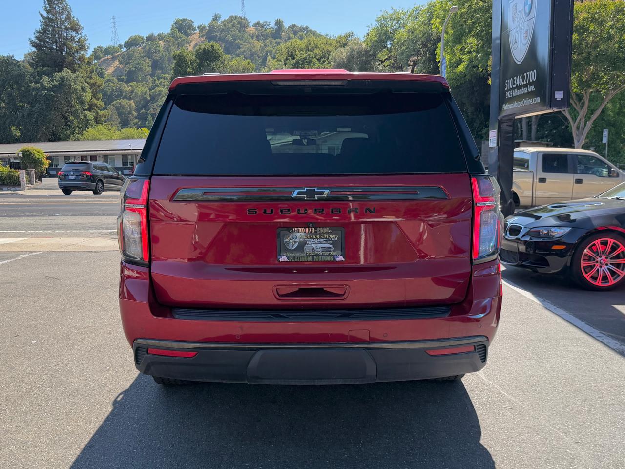 Chevrolet Suburban  2021