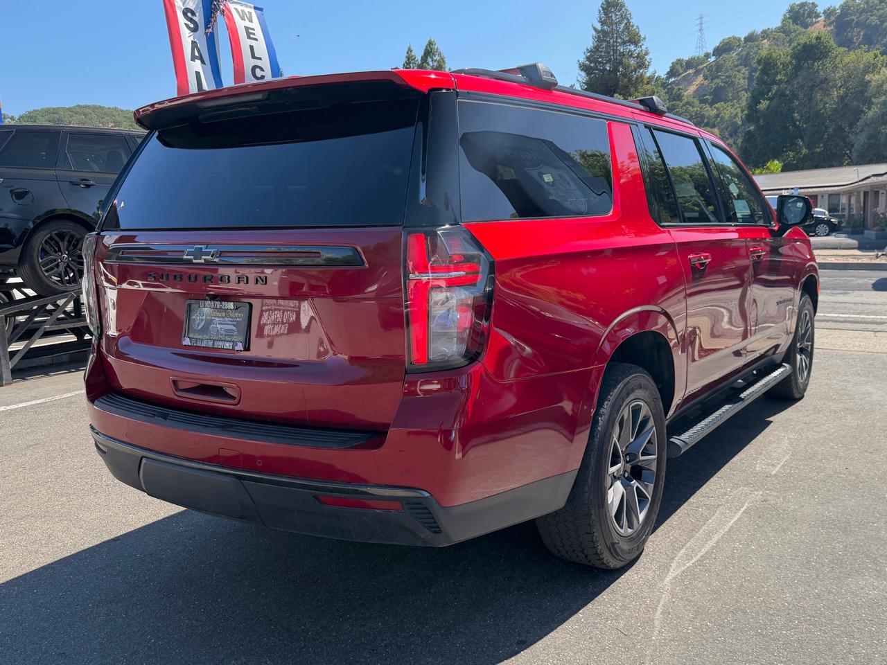 Chevrolet Suburban  2021
