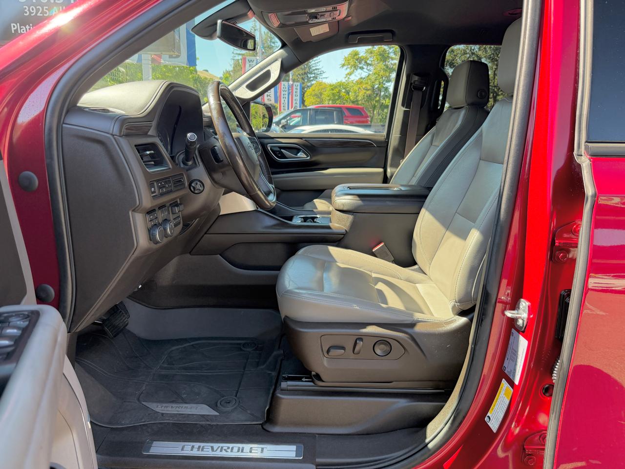 Chevrolet Suburban  2021