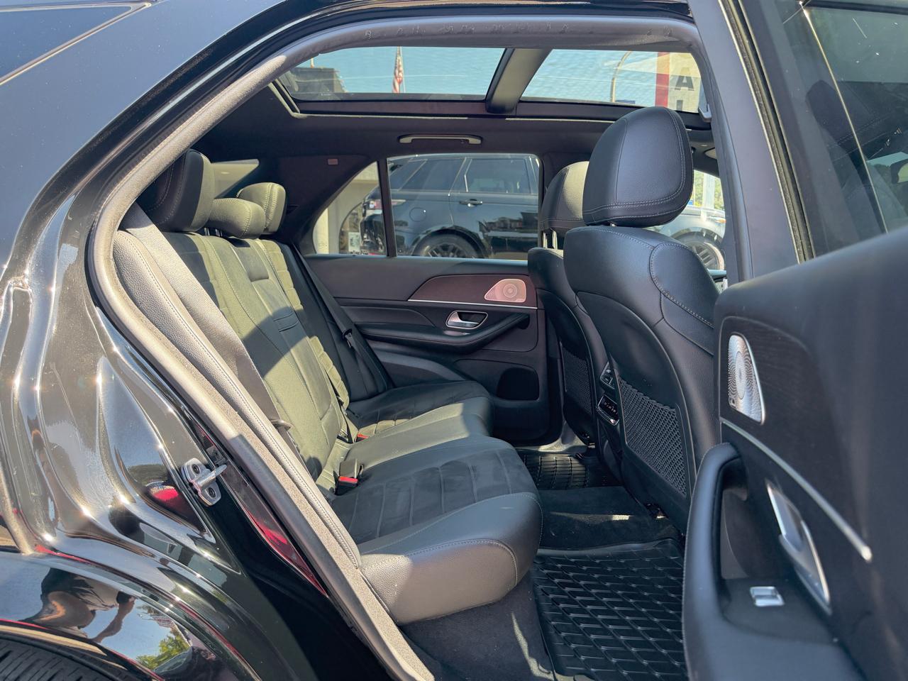 Mercedes-Benz GLE  2022