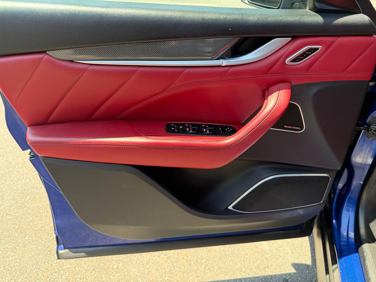 Maserati Levante  2022
