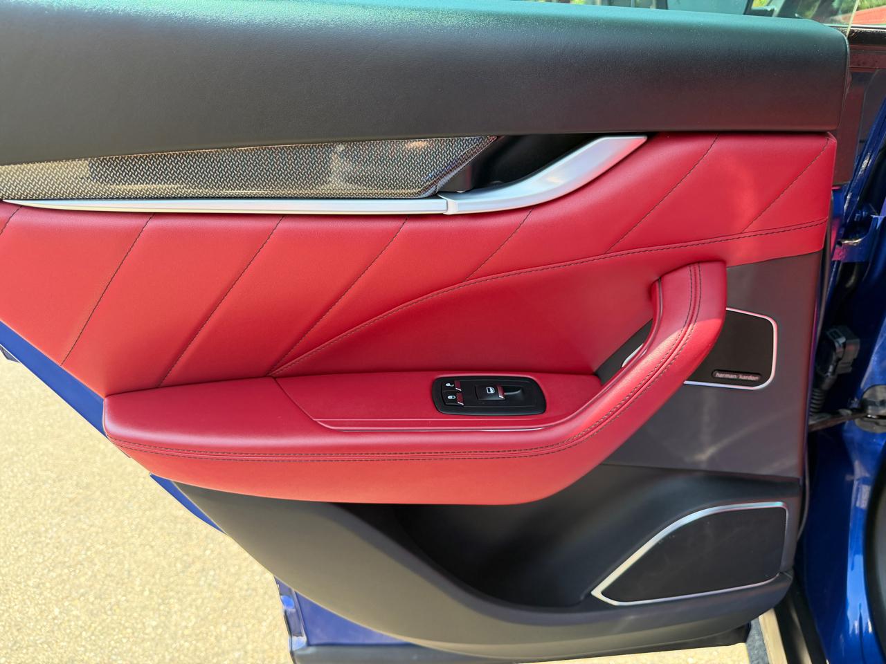 Maserati Levante  2022