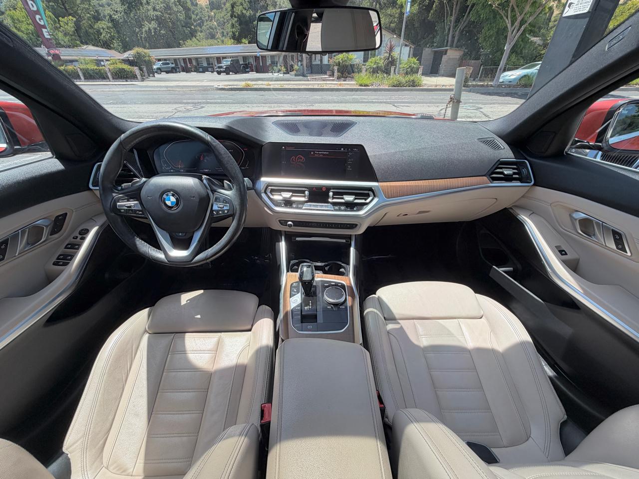 BMW 3 Series  2019
