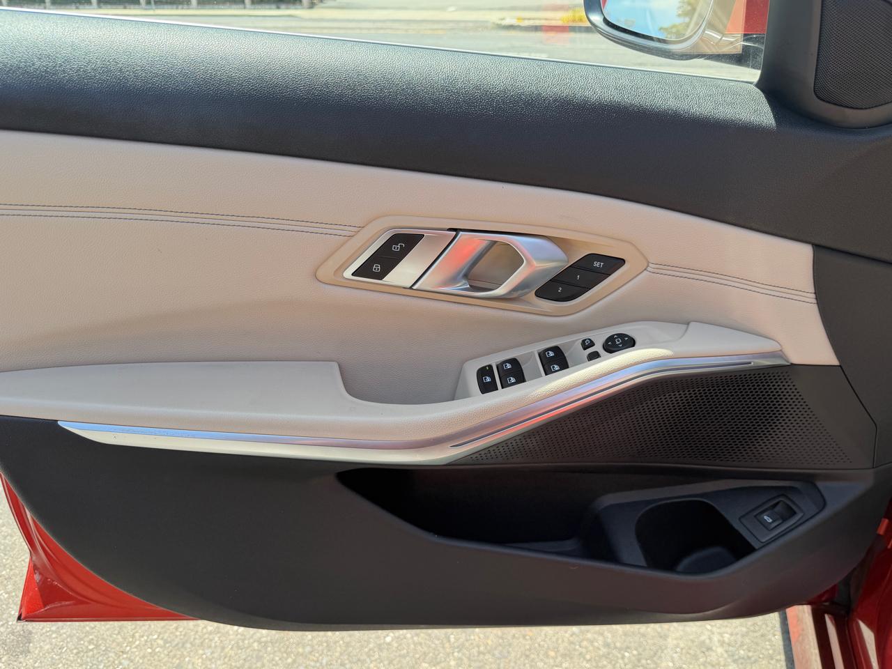 BMW 3 Series  2019
