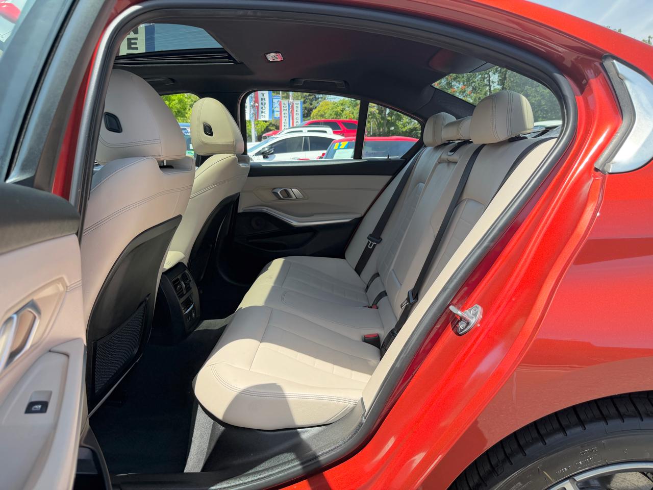BMW 3 Series  2019