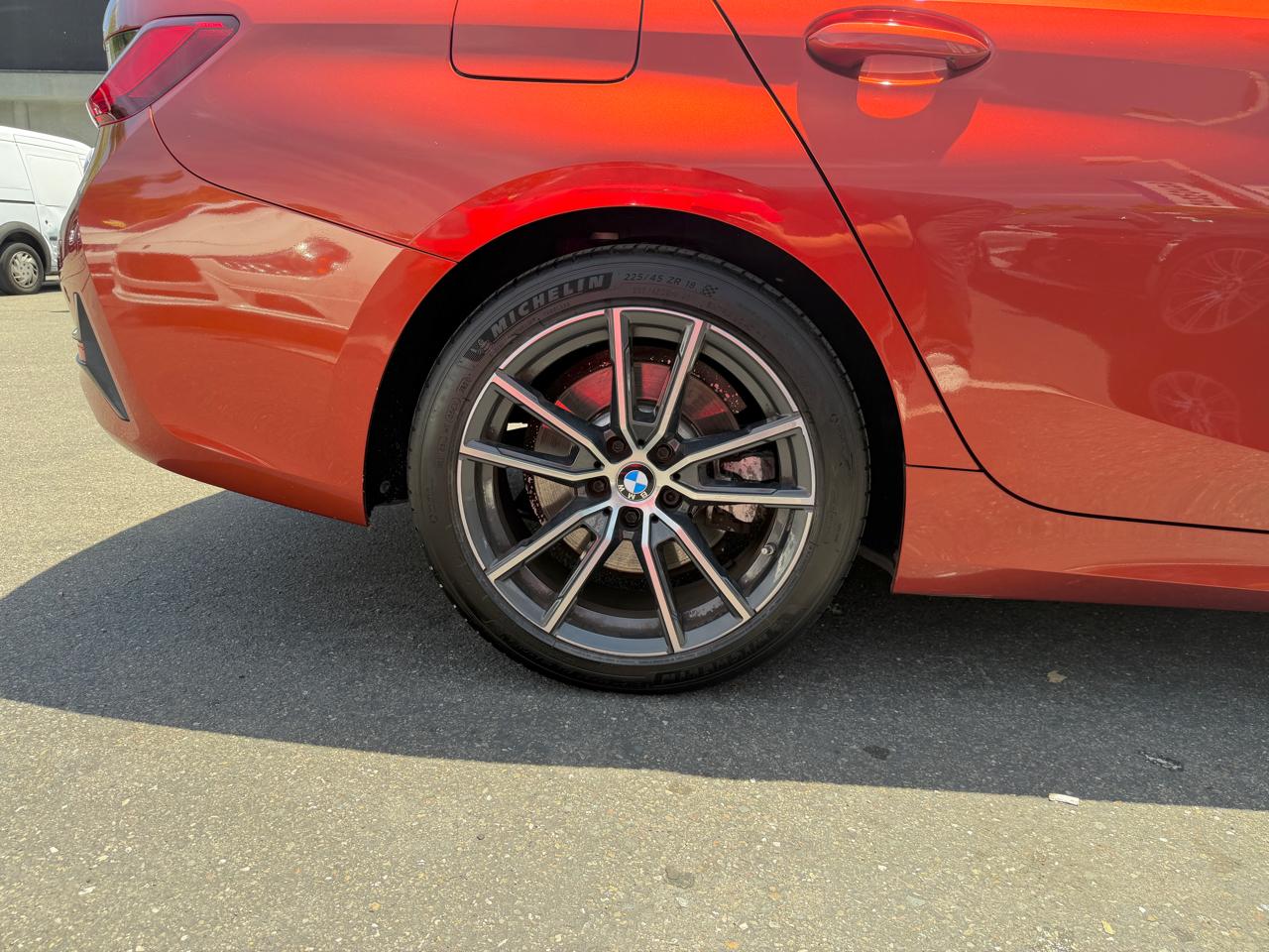 BMW 3 Series  2019