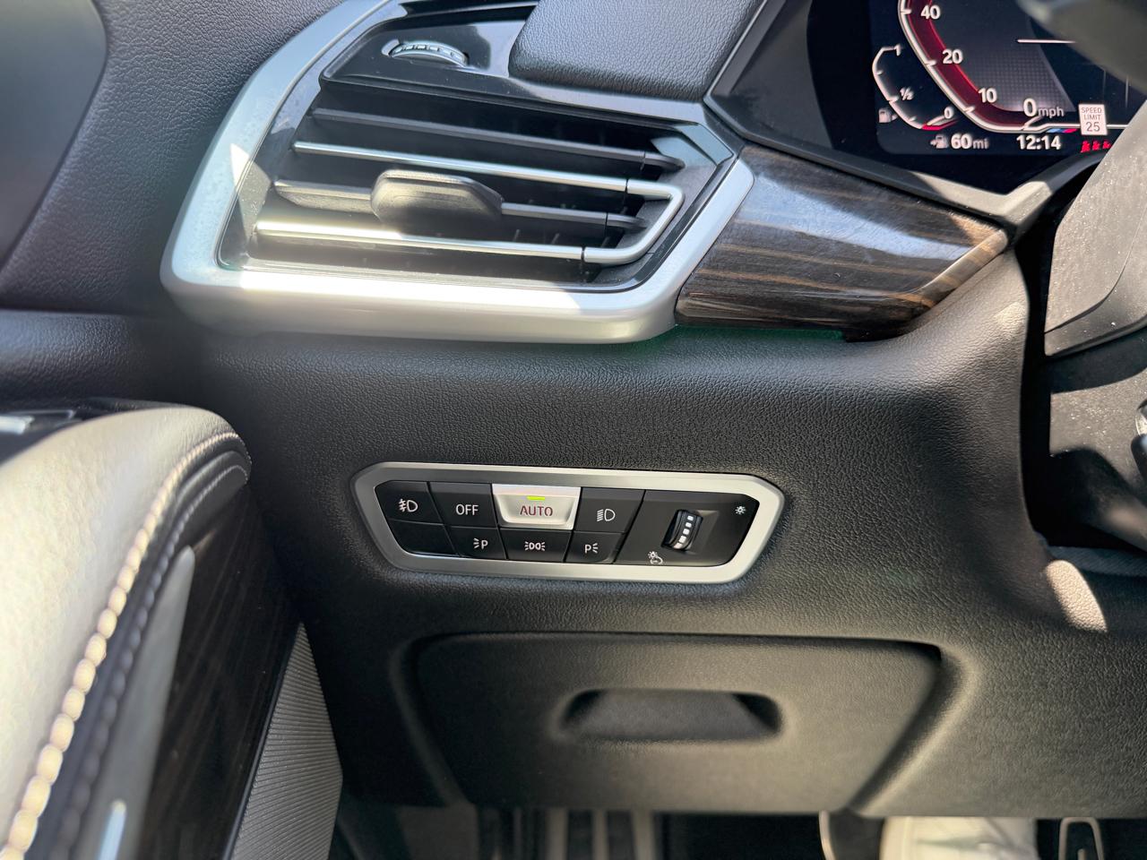 BMW X5  2021
