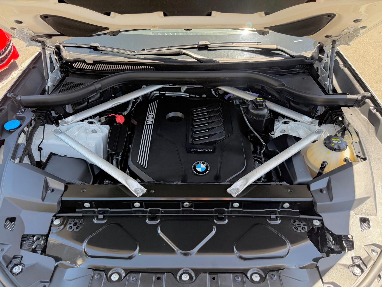 BMW X5  2021