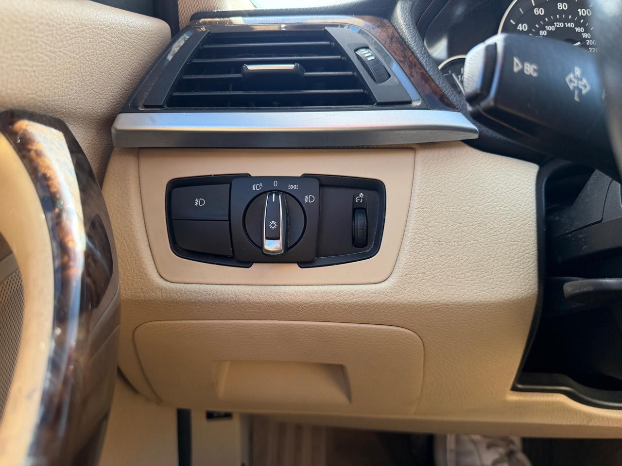 BMW 3 Series  2015