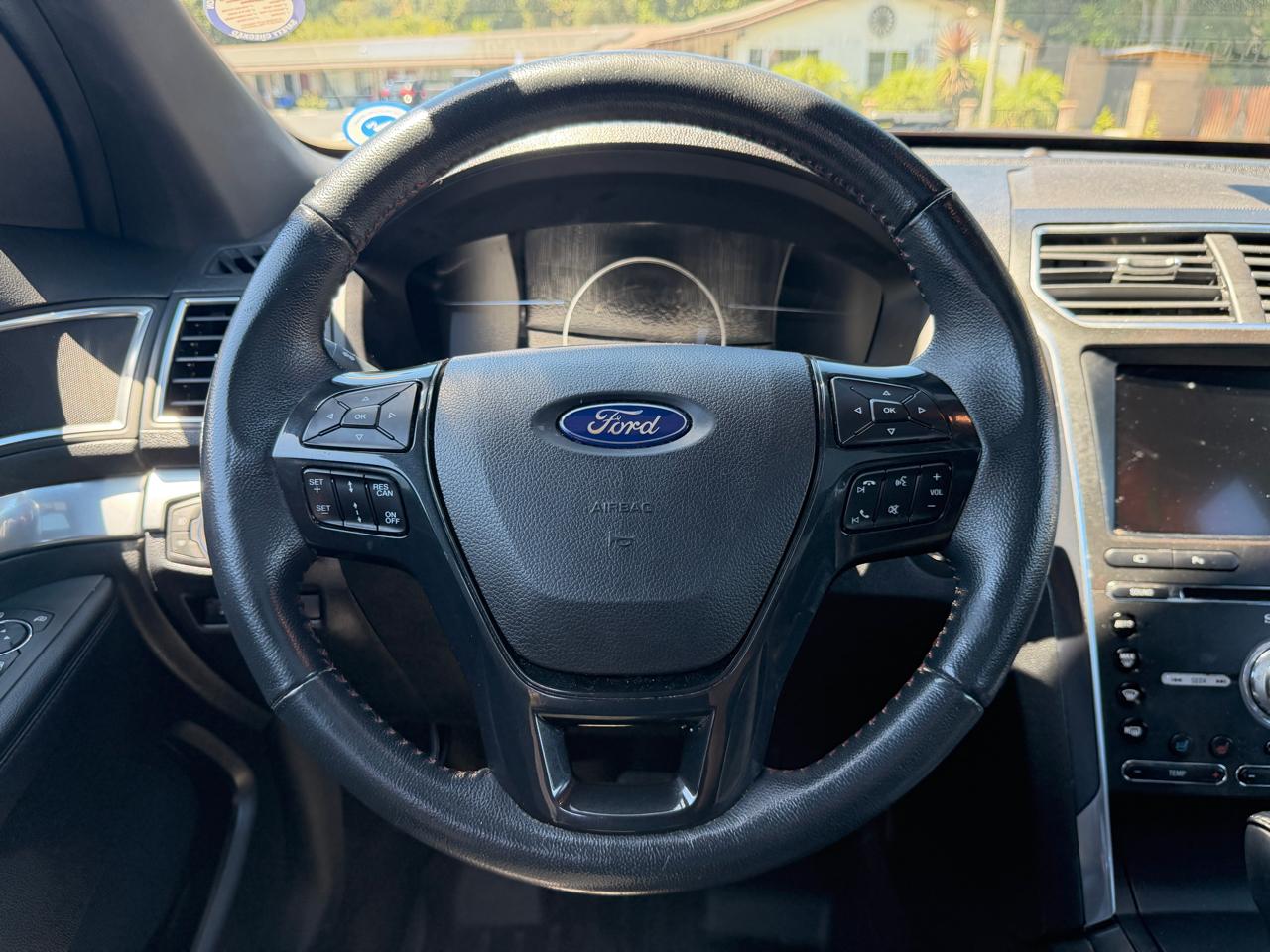 Ford Explorer  2018