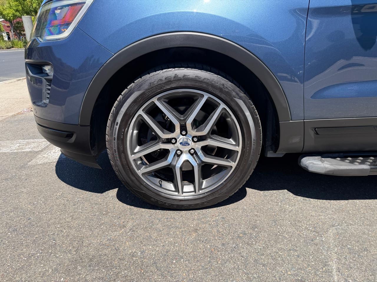 Ford Explorer  2018