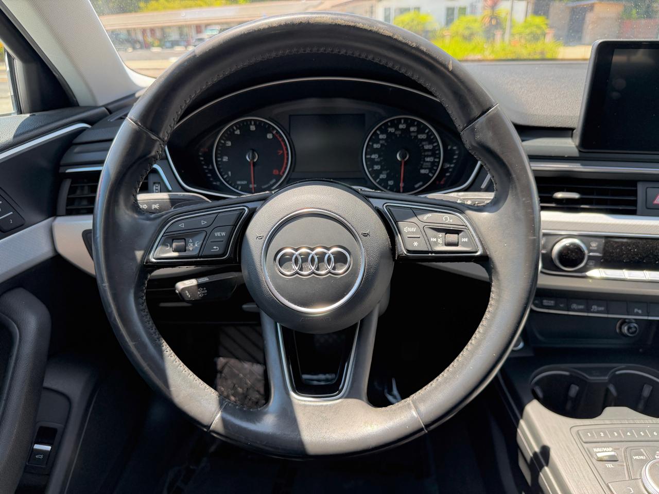 Audi A4  2017