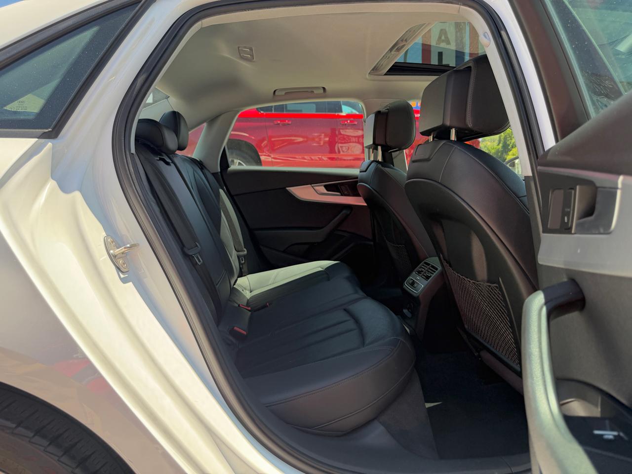 Audi A4  2017