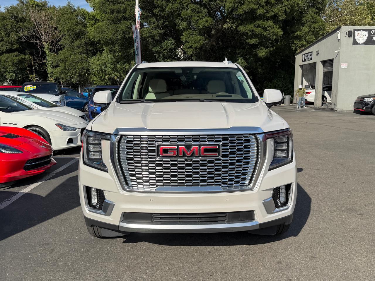 GMC Yukon  2021
