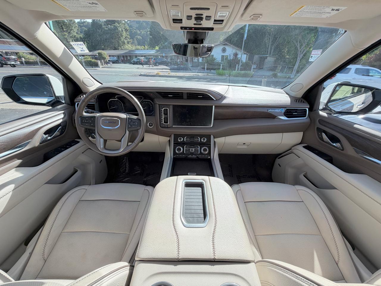 GMC Yukon  2021