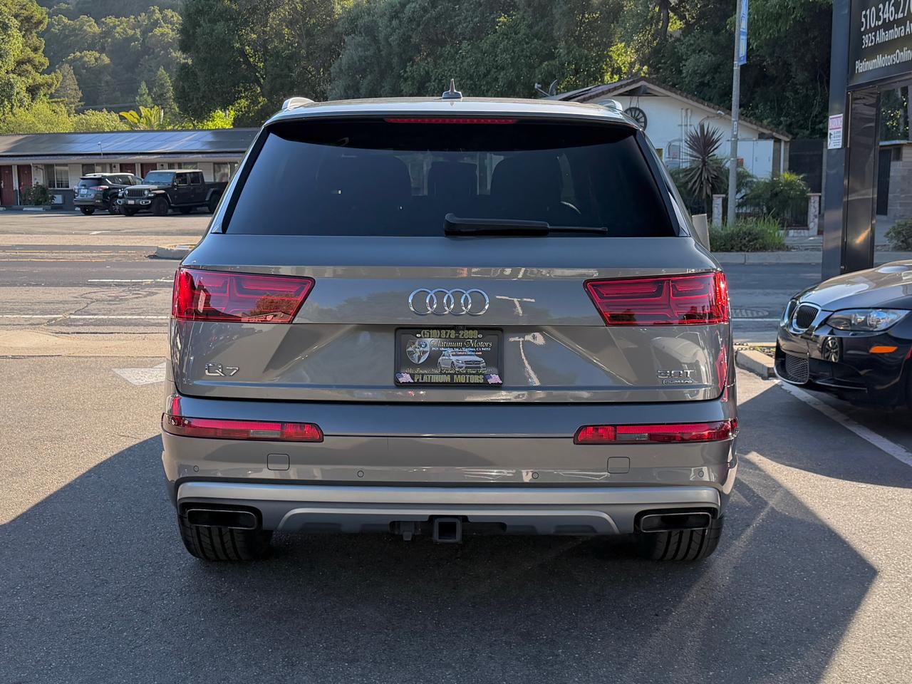 Audi Q7  2018