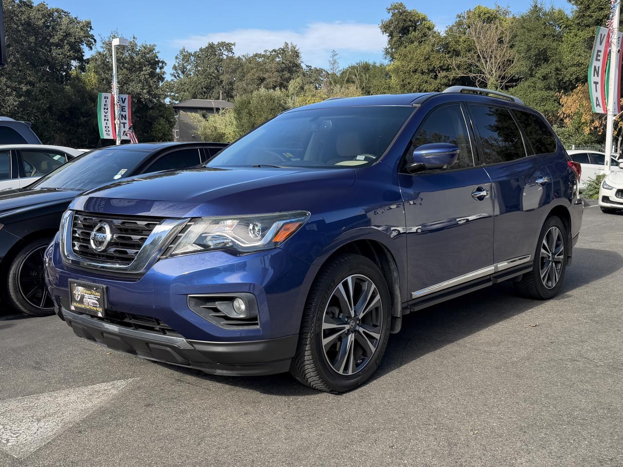 Nissan Pathfinder 4x4 Platinum 2018