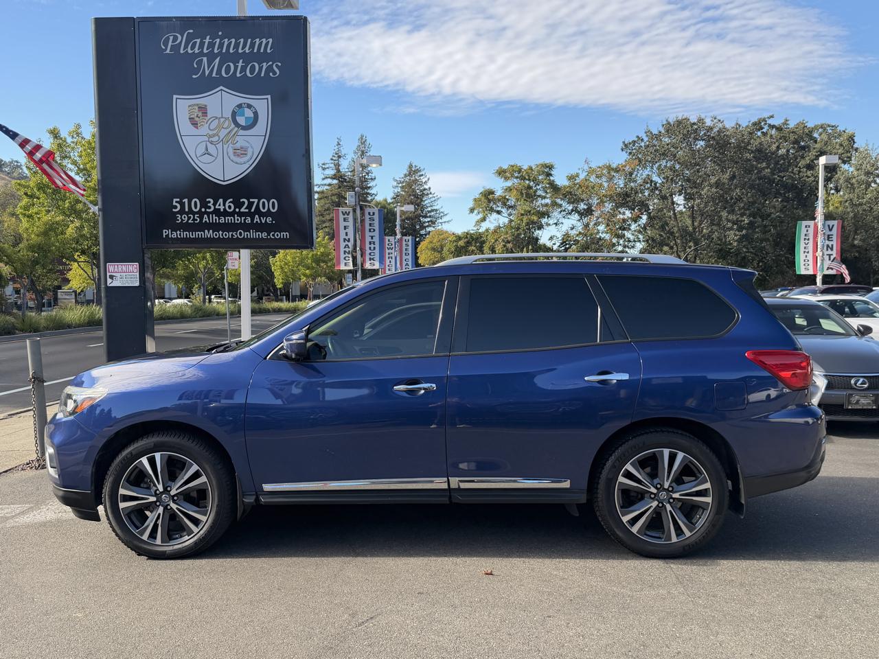 Nissan Pathfinder 4x4 Platinum 2018