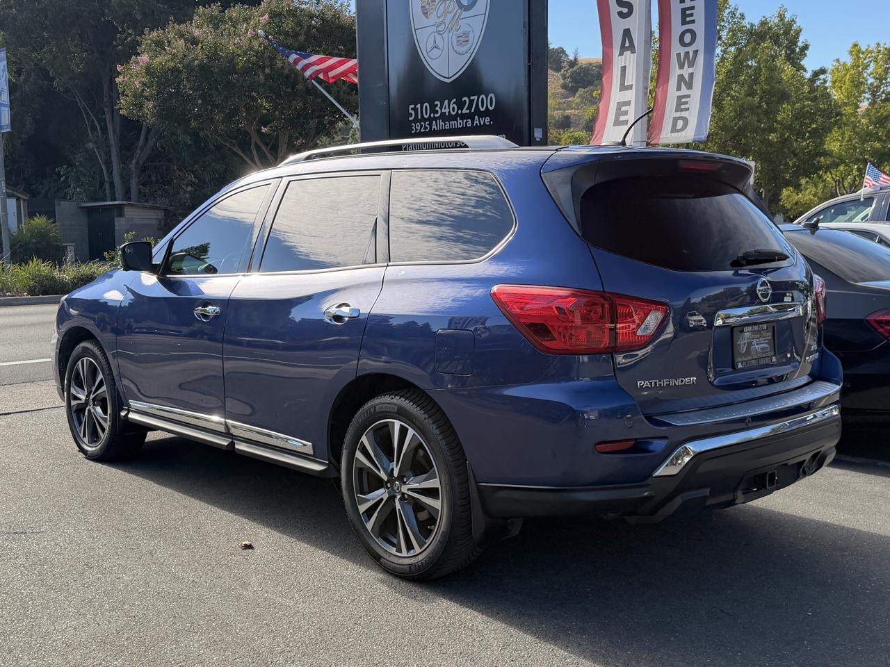 Nissan Pathfinder 4x4 Platinum 2018